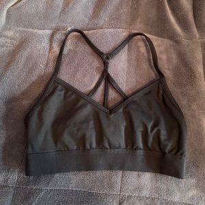 Strappy back sports bra